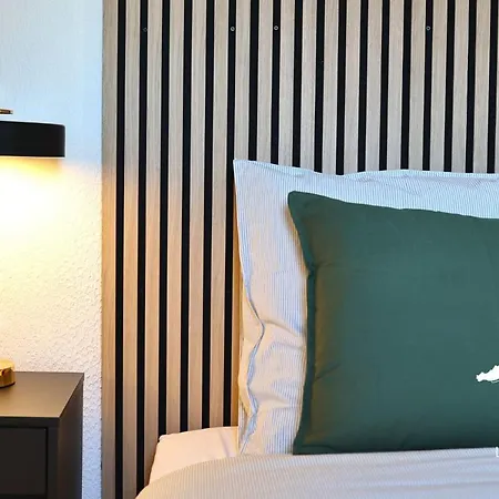 Dernier Etage Saint-maur Apartment La Madeleine (Nord)